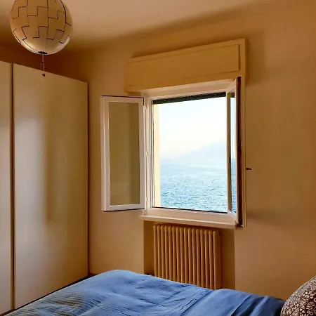 Sweet Lake Escape
